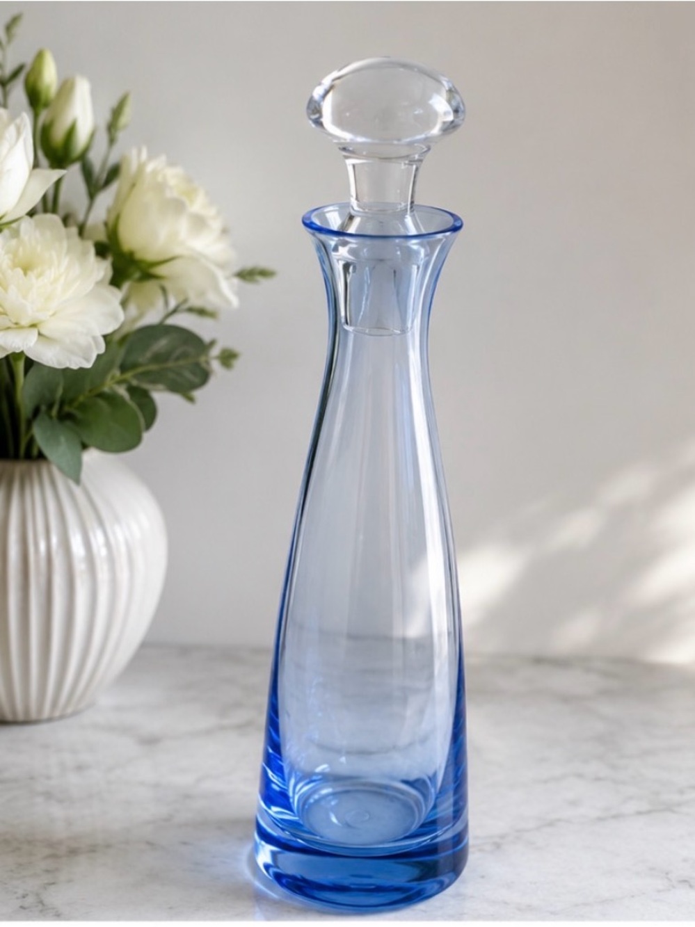 Elegant Hand Blown Blue Art Glass Decorative Bottle / Decanter w/Stopper 13.5”